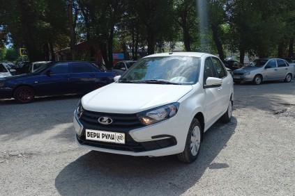 ВАЗ (LADA) Гранта седан classic 8 кл. в аренду под выкуп в Бери Рули