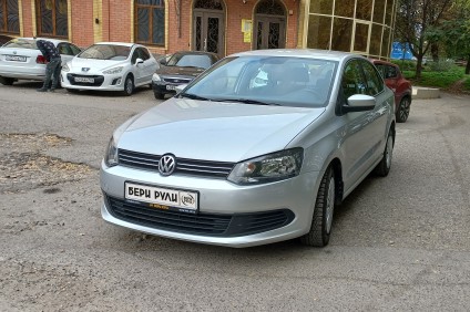 Volkswagen Polo в аренду под выкуп в Бери Рули