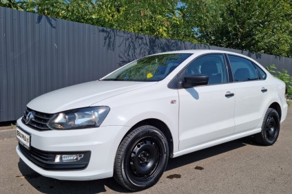 Volkswagen Polo в аренду под выкуп в Бери Рули