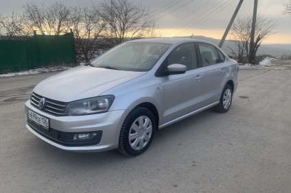 Volkswagen Polo в аренду под выкуп в Бери Рули