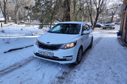 KIA RIO в аренду под выкуп в Бери Рули