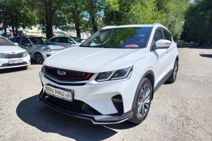 Geely Coolray в аренду под выкуп в Бери Рули
