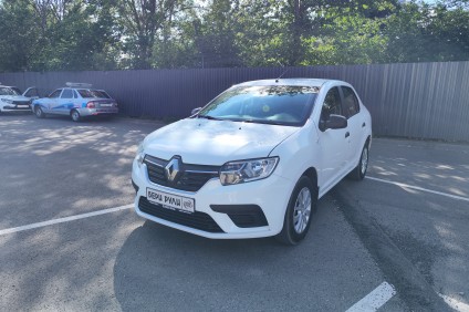 Renault LOGAN в аренду под выкуп в Бери Рули