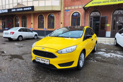 Ford Focus в аренду под выкуп в Бери Рули