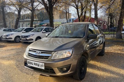ВАЗ (LADA) Гранта седан classic 8 кл. в аренду под выкуп в Бери Рули
